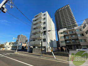 ブラントゥール伏見