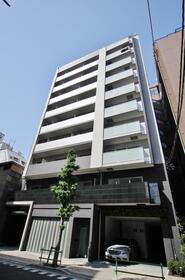 東京都港区新橋４ 10階建