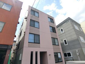 北海道札幌市豊平区月寒東一条５ 4階建 築6年4ヶ月