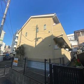 神奈川県横浜市南区共進町３ 2階建 築13年4ヶ月
