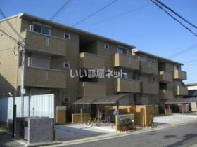 大阪府堺市北区百舌鳥梅北町４ 3階建 築10年3ヶ月