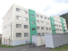 北海道札幌市手稲区富丘三条１ 5階建 築37年7ヶ月