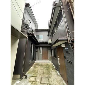 新潟県新潟市中央区万代６ 賃貸一戸建て