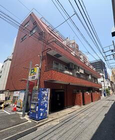 パレドール歌舞伎町第２ 5階建