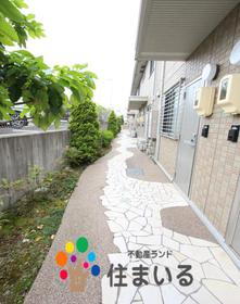 愛知県東海市名和町緑陽台 2階建 築14年6ヶ月