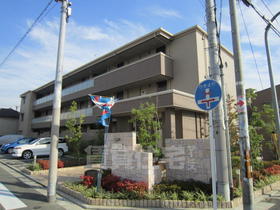 大阪府堺市西区浜寺諏訪森町中３ 3階建 築14年11ヶ月