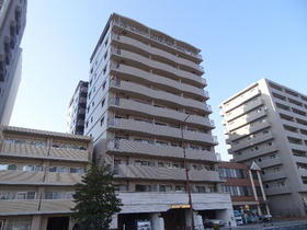山口県岩国市麻里布町１ 11階建