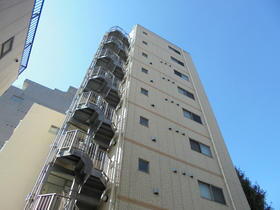 東京都中野区本町６ 9階建 築16年5ヶ月