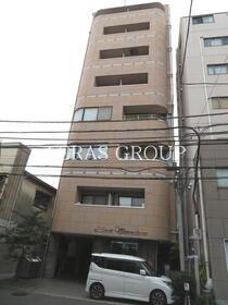 リベルテ新中野 8階建