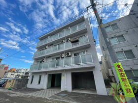 北海道札幌市中央区南四条西１６ 4階建 築14年4ヶ月