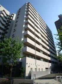 東京都新宿区西新宿８ 地上12階地下1階建 築18年2ヶ月