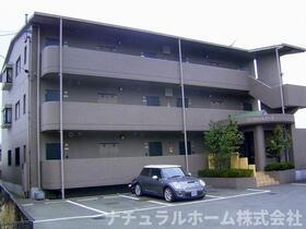 愛知県豊橋市大岩町字東郷内 3階建 築26年4ヶ月
