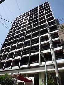 東京都港区麻布十番２ 13階建