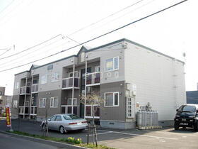 北海道札幌市白石区米里五条１ 賃貸アパート