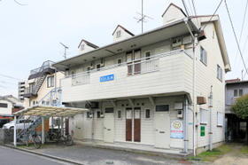 愛媛県松山市宮西３ 2階建 築30年8ヶ月