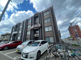 北海道札幌市東区北二十三条東１７ 4階建 築9年9ヶ月