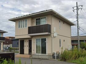 シャーメゾンＳＵＭＯＮ早通ＩＩＩ 2階建