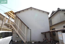 米山アパート 2階建