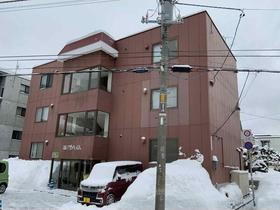 北海道札幌市西区二十四軒三条６ 3階建 築45年