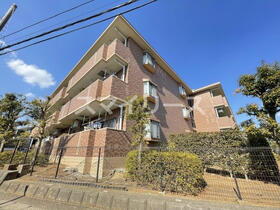 千葉県我孫子市柴崎台３ 3階建