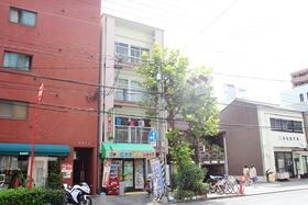 広島県広島市西区横川町２ 4階建
