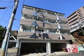 京都府八幡市男山泉 賃貸マンション