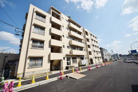神奈川県川崎市麻生区片平２ 5階建 築37年4ヶ月
