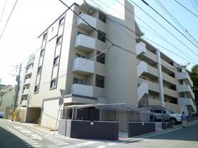 福岡県福岡市中央区平尾４ 6階建 築7年4ヶ月