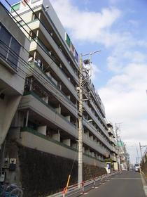 東京都新宿区下落合２ 5階建