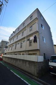 埼玉県さいたま市浦和区常盤９ 4階建 築31年11ヶ月