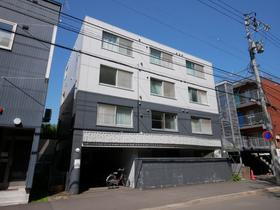 北海道札幌市中央区南十五条西６ 4階建 築36年3ヶ月