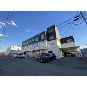 ＬＩＢＥＲＴＩＡ 3階建