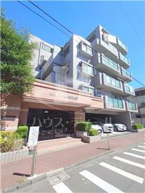 東京都北区浮間２ 6階建 築29年4ヶ月