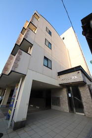 兵庫県尼崎市金楽寺町１ 5階建 築29年6ヶ月