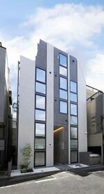 東京都新宿区矢来町 地上4階地下1階建 築3年4ヶ月