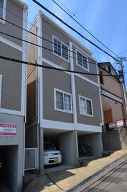 福岡県福岡市東区香椎１ 賃貸アパート