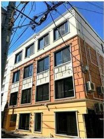 東京都渋谷区恵比寿２ 地上4階地下1階建 築2年6ヶ月