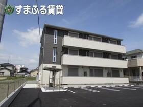 愛知県岡崎市舳越町字地蔵 3階建 築4年1ヶ月