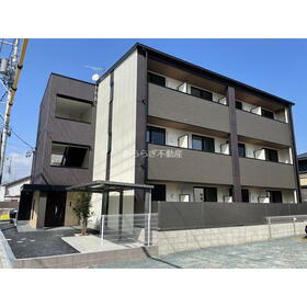 静岡県浜松市中央区野口町 3階建 築4年4ヶ月