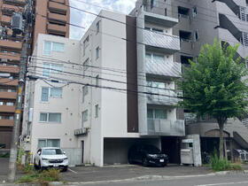 ＷＴＢ南１７ 5階建
