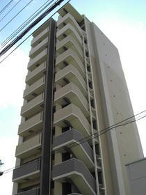 兵庫県尼崎市立花町１ 12階建 築16年4ヶ月