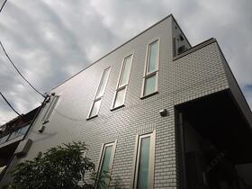 東京都世田谷区給田３ 2階建 築15年9ヶ月