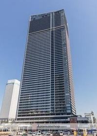 ザ・タワー横浜北仲． 59階建