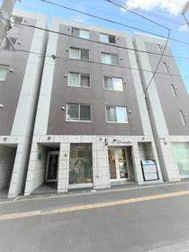 北海道札幌市中央区南一条東３ 5階建 築11年4ヶ月