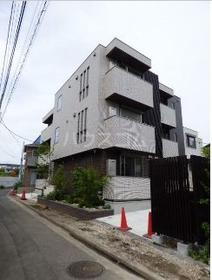 ラシーネ　ＯＮＥ　ＰＡＲＫ　ＰＬＡＣＥ　ＩＩＩ 3階建