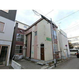 北海道札幌市西区二十四軒二条４ 2階建 築46年4ヶ月