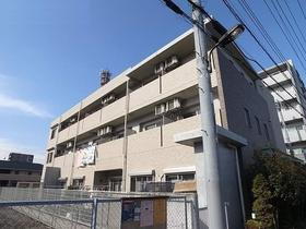 東京都足立区六町４ 3階建 築15年5ヶ月