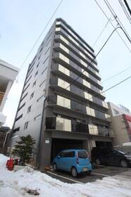 北海道札幌市中央区南十四条西１１ 賃貸マンション