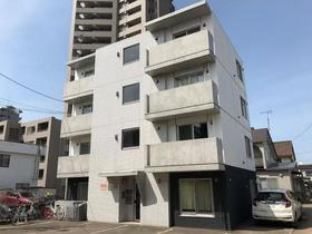 北海道札幌市中央区南十四条西１８ 4階建 築15年9ヶ月