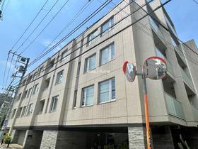 東京都目黒区中目黒１ 地上5階地下1階建 築12年5ヶ月
